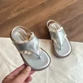 Girls' silver metallic flip-flop sandals with delicate lace trim for summer beach - Size 23 Inner Length 15CM / Silver