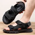 Sandalias de playa para hombre en color negro con suela suave antideslizante verano - Negro