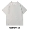 Klassisches hellgrau meliertes Herren-T-Shirt mit Rundhalsausschnitt aus weicher Baumwolle - Grauweiß
