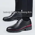 Detalle de zapato con alza para hombre en cuero negro con línea roja y 8 cm de altura extra - 37 / 9088 Negro Aumento 8cm