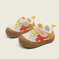 Zapatos de paseo transpirables para niños con suela blanda antideslizante y puntera - Talla 26 / Estilo Amarillo (YD92) / Longitud Interior 16cm / Amarillo