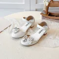 Scarpe da principessa bianche per bambine con fiocco di paillettes e cinturino. - Bianco avorio