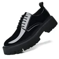 Zapatos Oxford de charol brillante negro para hombre con suela de plataforma tipo track - 38 / Negro