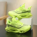 Bright neon green racing running shoes with carbon plate technology for men - 31 / Fluorescent Green