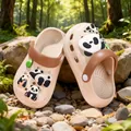Leuke beige kinderklompen met panda-bedeltjes en bruine bandjes voor de zomer - 26 / Beige Bruin