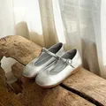 Classic silver retro T-strap princess shoes for girls with buckle and durable flat sole - Silver