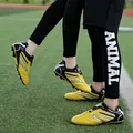 Professionelle gelbe Kinder Fußballschuhe mit Stollen für das Training auf dem Rasen - 35 / Gelb