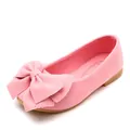 Elegante rosa Wildleder-Prinzessinnenschuhe für Mädchen mit einer charmanten großen Schleife - 21 / Rosa