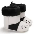 Bottes d'hiver pour bébé douces en noir et blanc avec un joli motif de patte d'animal - 11cm / Style Empreinte de Patte de Panda (C-70) / Noir et Blanc