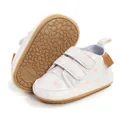 White baby walker sneakers with pink heart pattern and dual strap velcro closures - 11cm / White Zirconia Heart