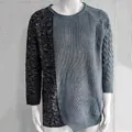 Detailed view of men's slim fit two-tone crewneck knit sweater in grey - 3XL / Gray and Blue