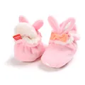 Roze pluche babyschoentjes met konijnenoren, zachte zool en voering - Roze