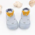 Calcetines de suelo para bebé azul claro con oso y suela de goma antideslizante para niños - Azul cielo