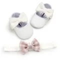 White knitted soft sole baby shoes and pink plaid bow headband 2-piece set - 12cm / Bowknot Hairband Set / White