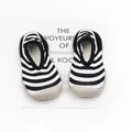 Soft-soled black and white striped baby walker shoes for indoor toddlers' comfort - Size 18/19 (Insole 11.5cm) / Black & White Stripes