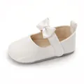 Weiße Lackleder-Lauflernschuhe für Babys mit Schleife und weicher, rutschfester Sohle - Weiß