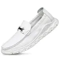Mocassins élégants en cuir blanc pour hommes avec semelle en mousse souple et boucle - 38 / Blanc
