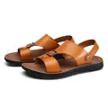 Klassieke bruine leren herensandalen voor het strand met verstelbare gespen - Geelbruin