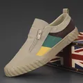 Stylische Herren Low-Top Segeltuchschuhe mit Patchwork-Design und Reißverschluss - 38 / Khaki Farbblock