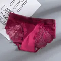 Slip senza cuciture in seta di ghiaccio rosso scuro con pizzo sexy e tassello in cotone - Taglia M / Pantaloni e gonne / Borgogna