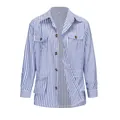 Vista frontale di una giacca casual da uomo a righe verticali blu e bianche con tasche - Taglia S / Top / Blu zaffiro