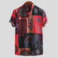 Lässiges Herren-Kurzarmhemd im Ethno-Stil mit Stammes-Kamel-Prints und Stehkragen - S / Oberteile / Rot