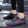 Chaussures d'eau pieds nus respirantes bleu marine avec accents rouges et semelle antidérapante - 38 / Bleu Marine (hs2025)