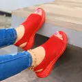 Rote atmungsaktive Mesh-Sandalen für Damen mit flacher Sohle und Fischmaul - 36 / Rot