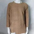 Jersey clásico de cuello redondo para hombre en punto de ochos caqui con texturas - Marrón