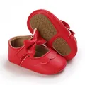 Red soft-soled baby princess walking shoes with bow detail and honeycomb rubber grip - 11cm / Red