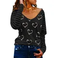Detalle de camiseta de manga larga para mujer con estampado de corazón dorado y rayas - Negro