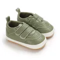 Detailansicht der grünen PU-Leder Lauflernschuhe für Babys mit weichen Sohlen - Grün
