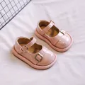 Zapatos de charol rosa Mary Jane para bebé niña con suela blanda y hebilla dorada - Talla 15 Longitud Interior 11.5cm / Rosa