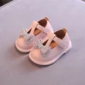 Rosa Baby-Prinzessinenschuhe aus Leder mit glitzernder Strass-Schleife für kleine Mädchen - Rosa Prinzessin Stil (2138) / 13.5cm Innenlänge (Größe 19)