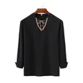 Vista frontale camicia in cotone e lino nero con colletto etnico stringato - Taglia S / Top / Nero
