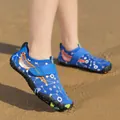 Blauwe waterschoenen voor kinderen met oranje accenten en sneldrogend mesh voor het strand - 38 / Casual Stijl (H-2) / Saffierblauw