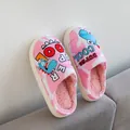 Rosa Winterhausschuhe für Kinder mit Cartoon-Dinosaurier und warmem Fleecefutter - Größe 200 (Innenlänge 18.5cm) / Rosa