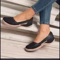 Black breathable hollow-out flat loafers for women with stylish pinkish-beige soles - 35 / Black
