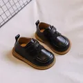 Schwarze weiche Lederschuhe für Kleinkinder mit Klettverschluss für kleine Mädchen - Größe 27 (Innenlänge 17,0 cm) / Schwarz