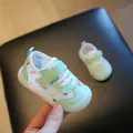 Breathable mint green mesh baby walking shoes with soft soles for spring and summer - Size 14/Insole 11.5cm / Green