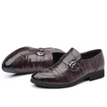 Elegantes zapatos de negocios para hombre en cuero de oveja marrón oscuro con hebilla de calavera - 38 / Estilo Estándar (168-2) / Marrón