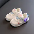 Zapatos de marcha para bebé blancos transpirables con luces LED y suela antideslizante - Azul