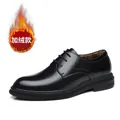 Scarpe eleganti da uomo in pelle nera con calda fodera in pile e suola rialzata - 37 / Stile Piatto Foderato in Pile (28357-2) / Nero