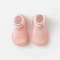 Vue de dessus de chaussures chaussettes roses bébé avec semelles en silicone. - 18/19 (11.5cm) / Rose