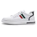 Klassische weiße Leder-Sneaker für Herren mit einem stilvollen dreifarbigen Streifen - 43 / Weiß