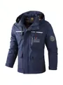Detailoverzicht van donkerblauwe outdoorjas met capuchon en zakken - 5XL(95-105KG) / Tops / Klassiek Diepblauw (2889)