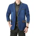 Veste blazer en denim bleu pour hommes avec détails décoratifs en cuir marron - Bleu Denim