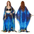 Levendige blauw geprinte doorschijnende chiffon cardigan en bijpassende wijde broek op een model. - Tops / Blauwe slangenleer
