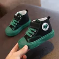 Strapazierfähige hohe Kinder-Leinenschuhe mit weicher grüner Gummisohle und schwarzem Obermaterial - Innenlänge 15cm Größe 23 / Schwarz