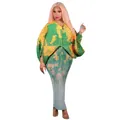 Conjunto plisado de dos piezas con mangas de murciélago y estampado mármol verde y naranja. - Degradado Verde Amarillo
